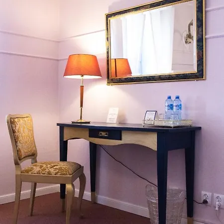 Marmulowski ホテル 3*